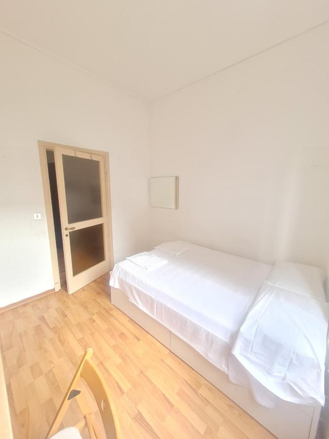 Santa Maria Valle Apartment Μιλάνο Εξωτερικό φωτογραφία