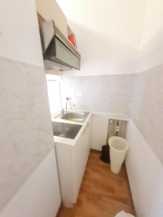 Santa Maria Valle Apartment Μιλάνο Εξωτερικό φωτογραφία